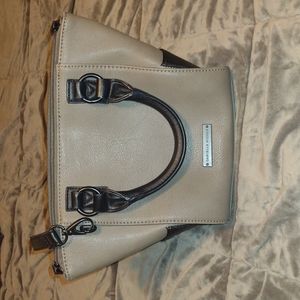 Danielle Nicole Purse